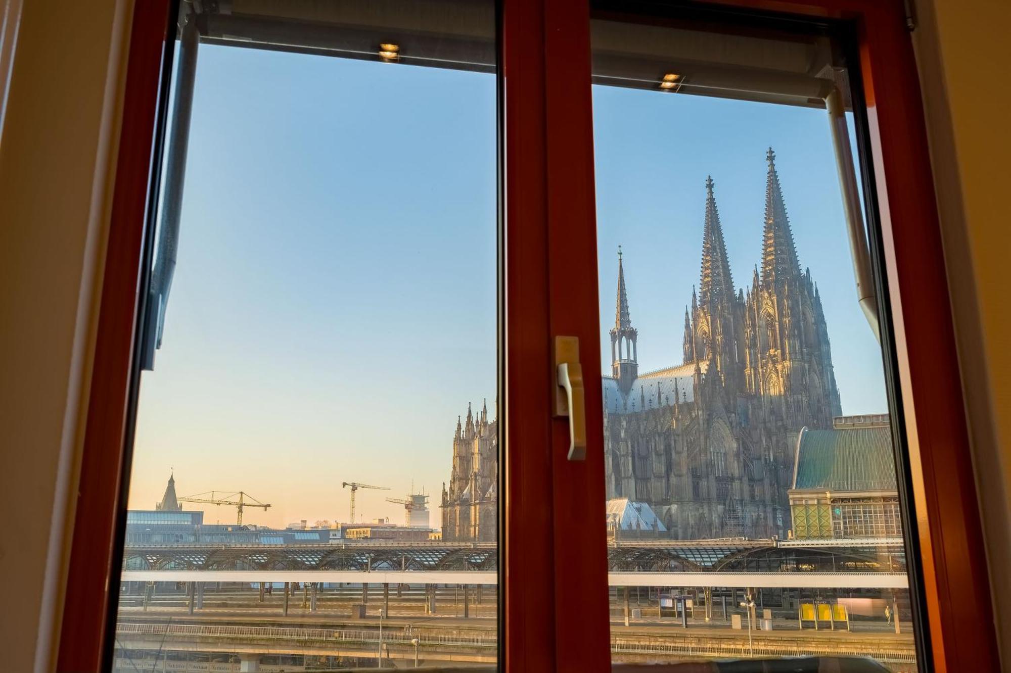 Kommerzhotel Köln Exterior foto